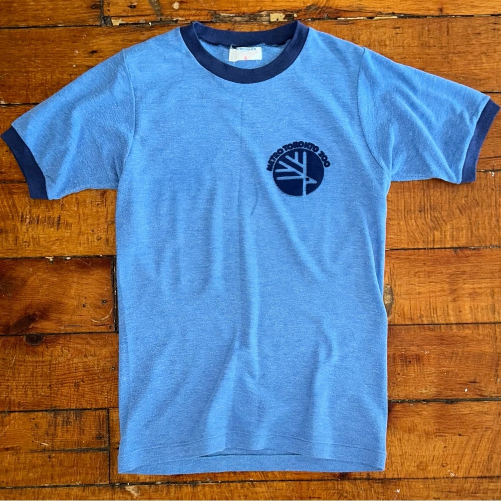 Incredible condition blue 1970s metro Toronto t shirt